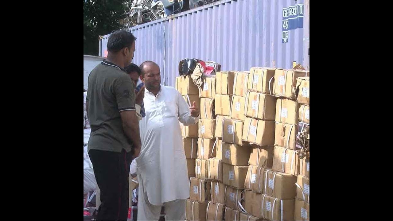 Customs intelligence officials took major action in the Badam Bagh