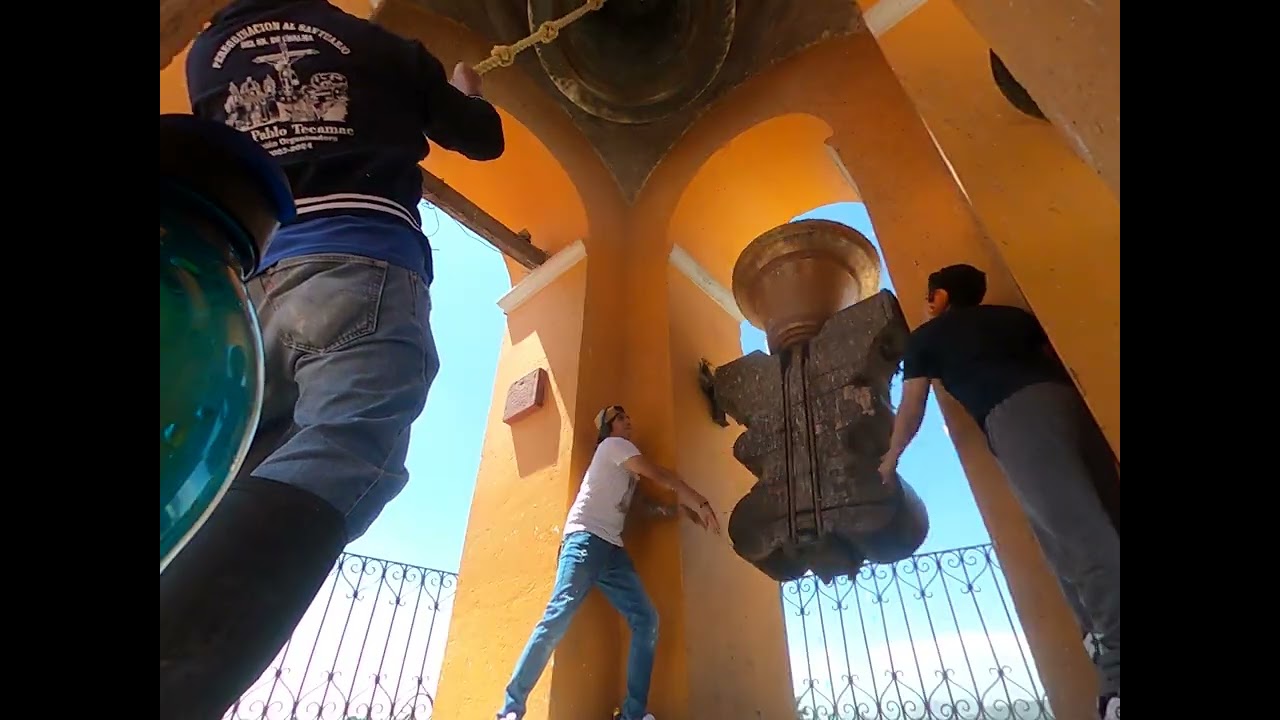 Repique de campanas en San Pablo Tecamac Cholula 3era llamada