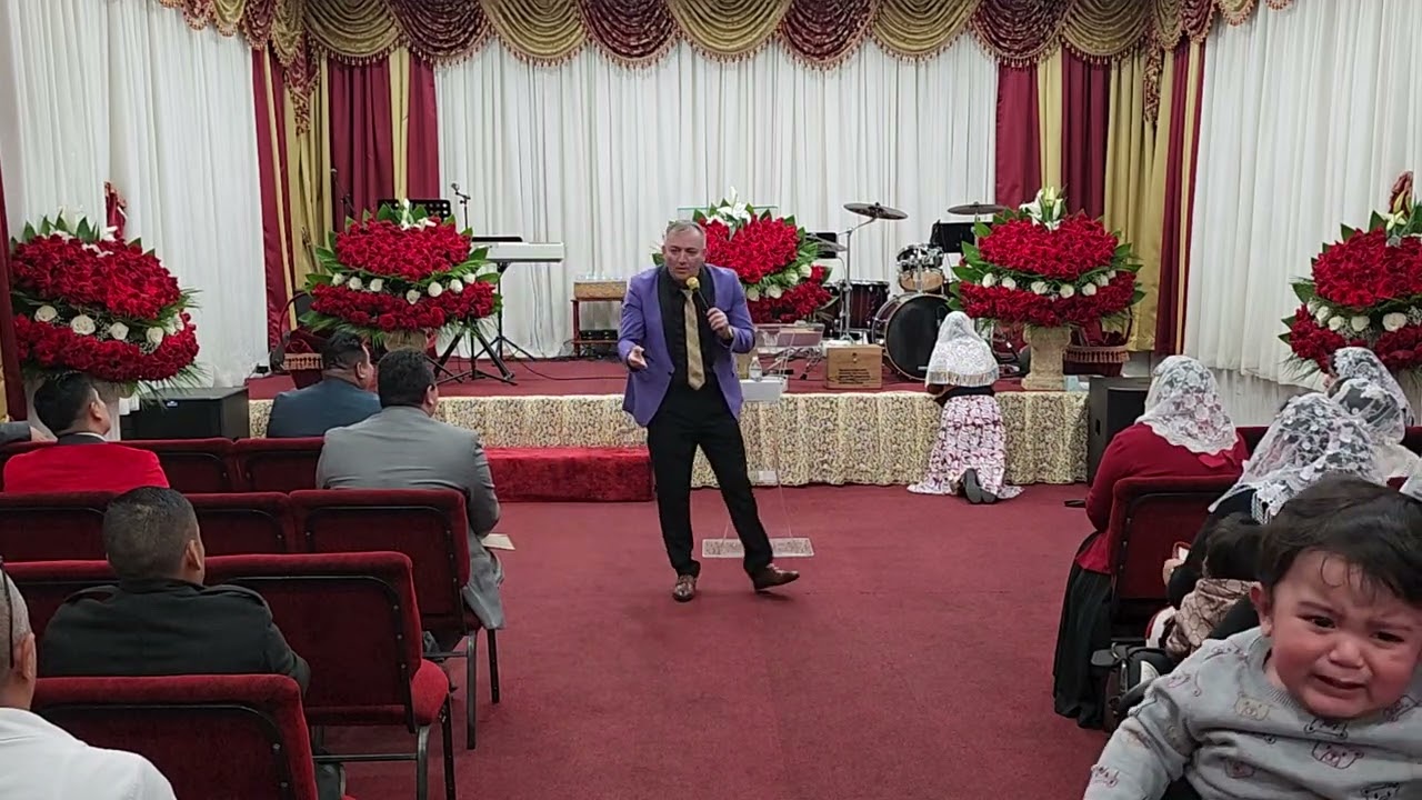  Pastor Mario Iraheta Tema-Dios pelea la batalla Genesis 1:2