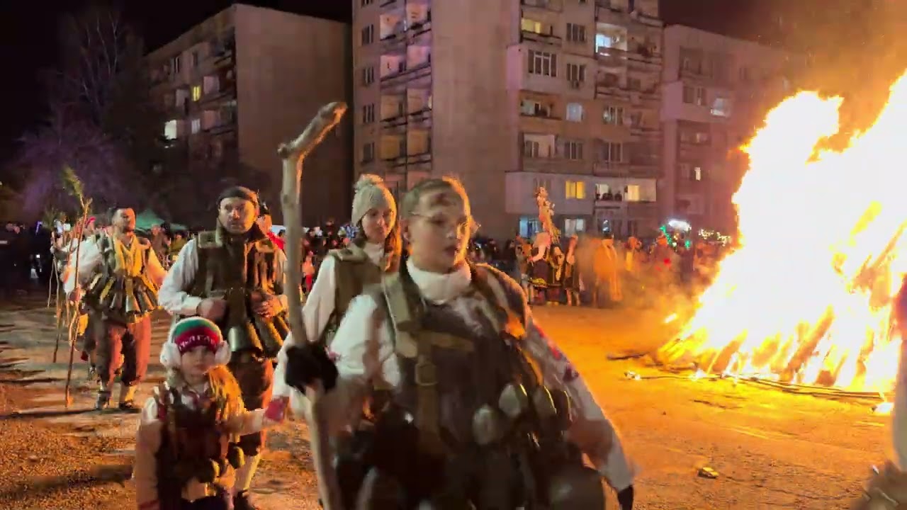 🔥 „Най-шантавите моменти от Сурва 2026 Батановци/Batanovtsi - село Долни Раковец“