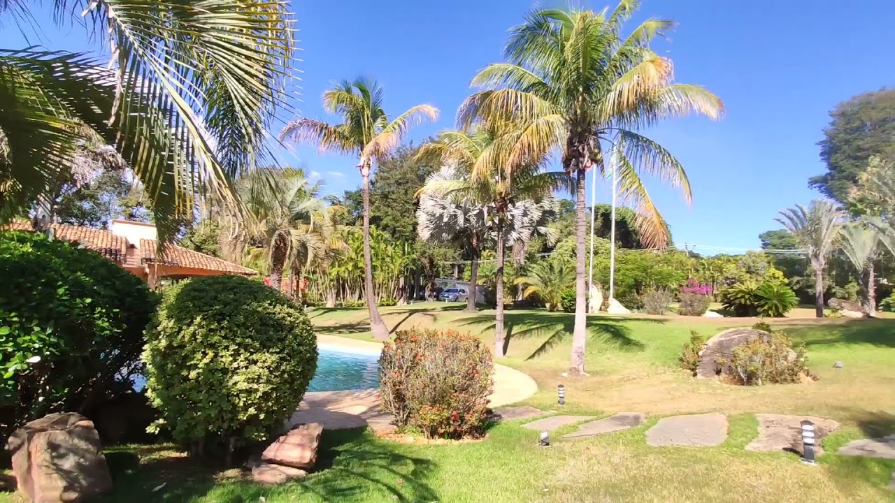 Casa de luxo no condomínio Estâncias das Amendoeiras