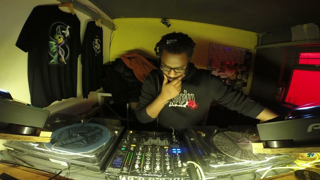 Heny G // 1-hour DJ set ~ Dubstep