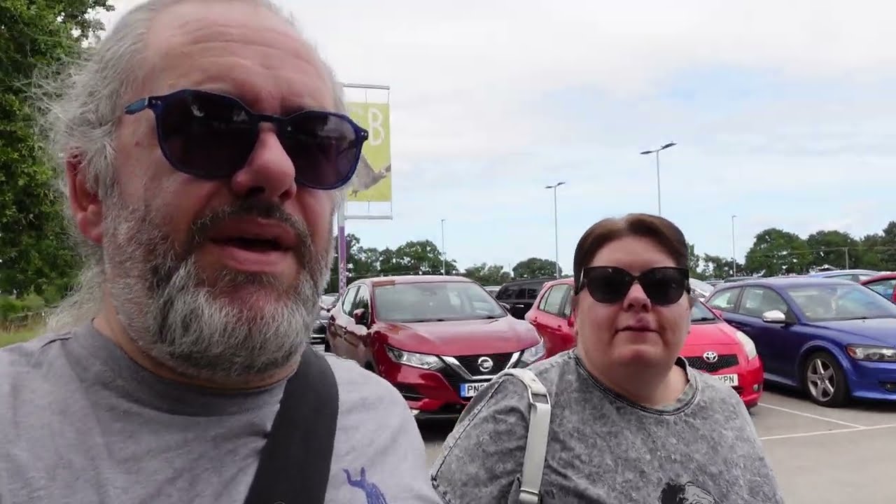 Spotting Dash & Food at Junes - Chester Zoo August 2022