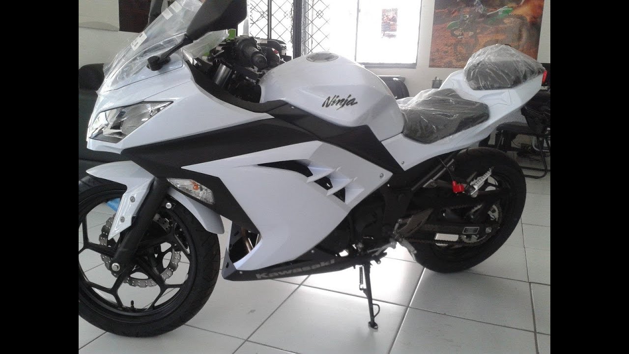 KAWASAKI NINJA 300: PRIMEIRA VEZ DA MOTOCA, SENSACIONAL AMEI MEU NOVO BRINQUEDO HAHA