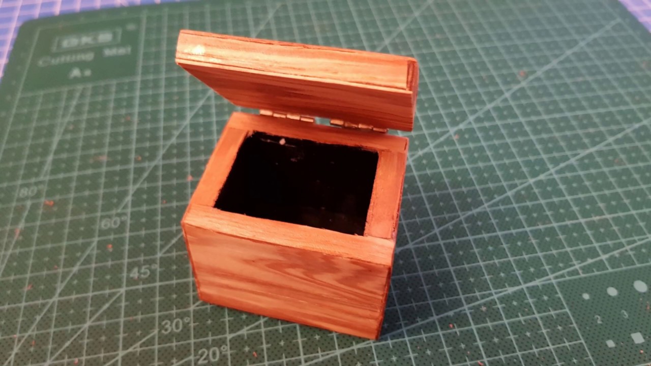 How to make a Cardboard  box with wood veneer