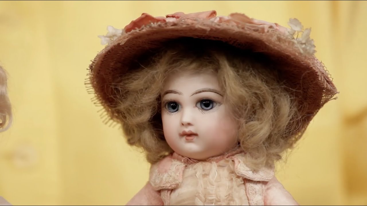 Bread and Roses Part 5 - French Antique Dolls