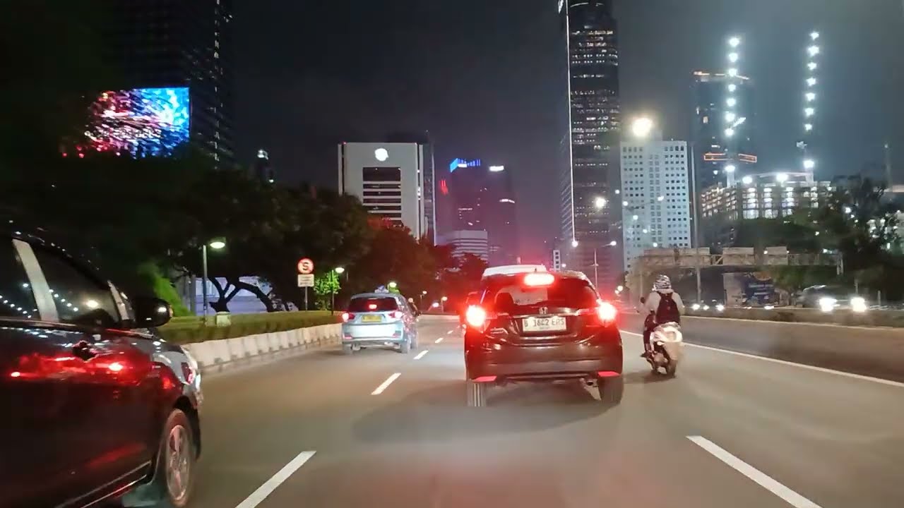 Keliling Kota Jakarta Malam Hari Terbaru 2026