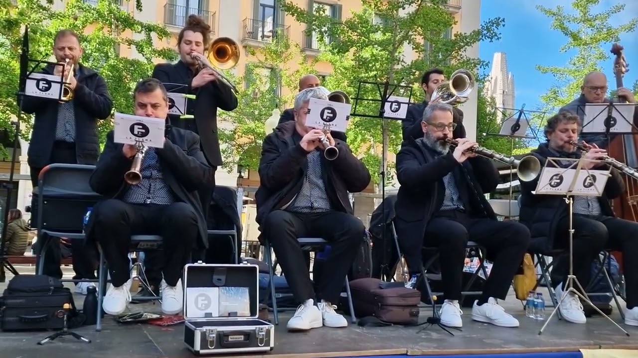 Sardana Sant Jordi d'en Jordi Leon