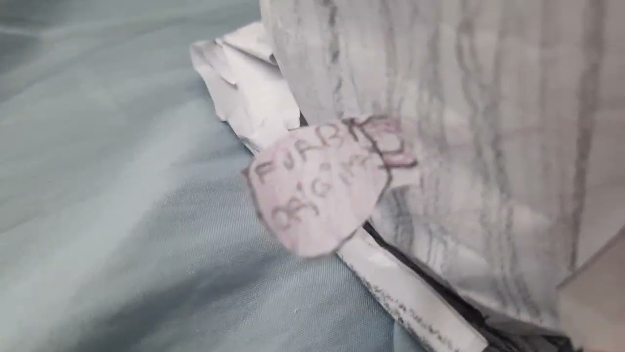 Review e umboxing de furbys de papel 
