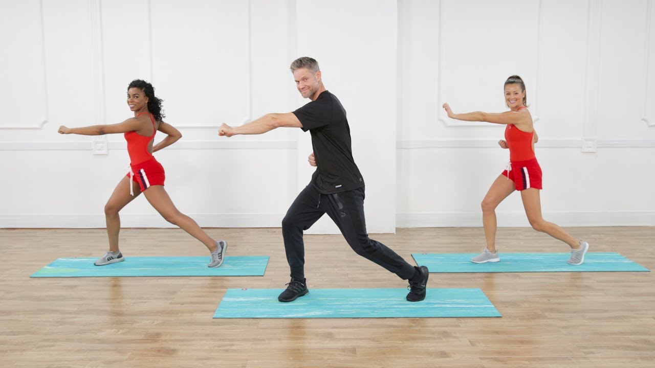 15-Minute Baywatch Core-and-Balance Workout