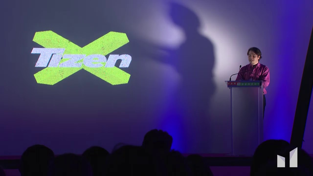 A J&ouml;vő Momentuma - Nagy K&aacute;roly besz&eacute;de