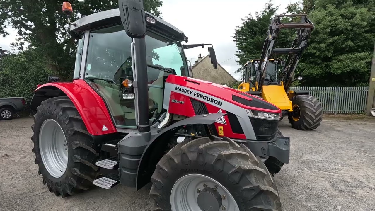 Massey Ferguson 5S.115 Dyna 4