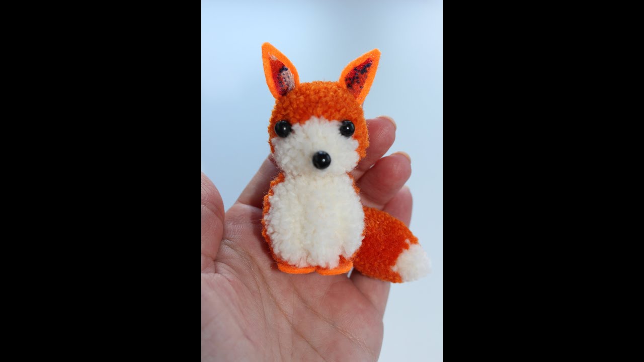 DIY Поделки из ниток - Миленький лисёнок из помпонов