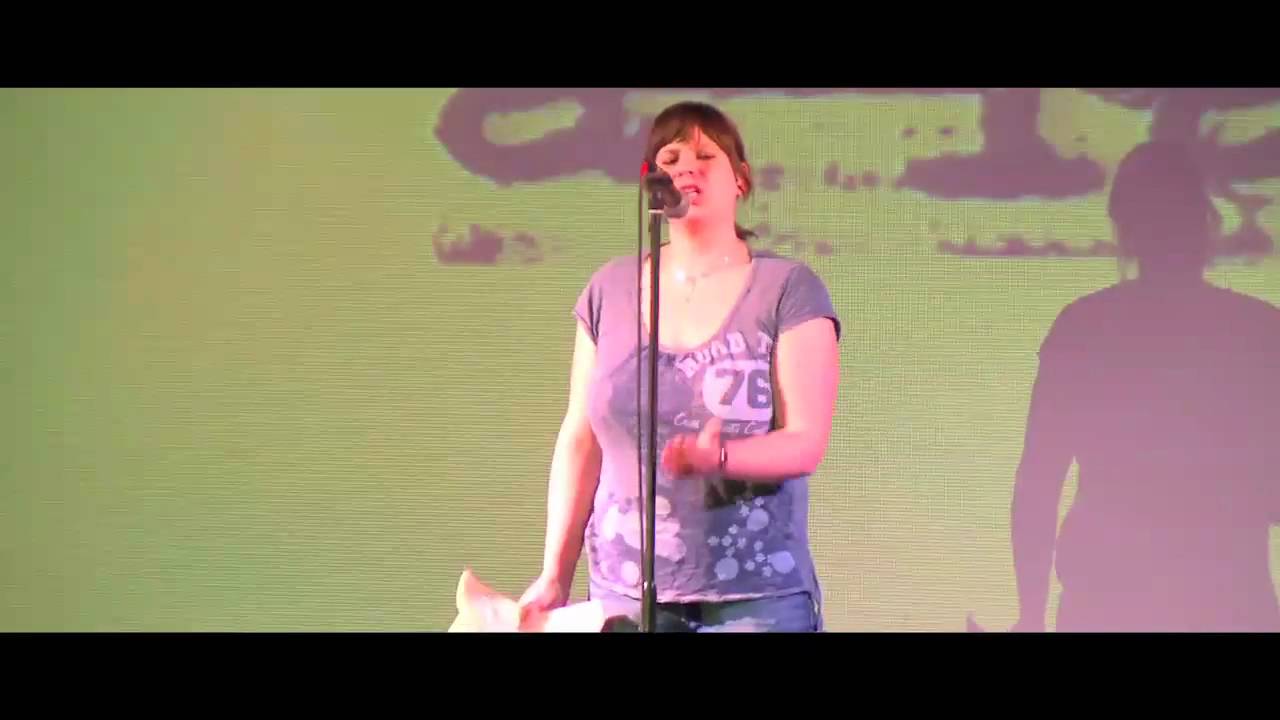 WIEBKE SAATHOFF  Slam A Rama Poetry Slam Filmhaus Lübeck 10. April 2010