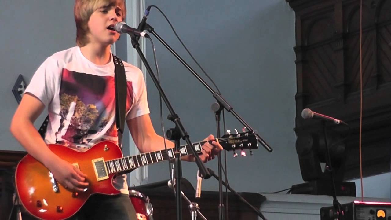 PINK FLOYD!! Comfortably Numb Cover -James Bell
