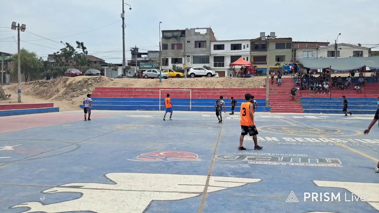 COPA CABAÑAS SPORT
.
CAT 2010
AMIGOS DEL 18 VS REAL AMISTAD
LOZA EL HUECO