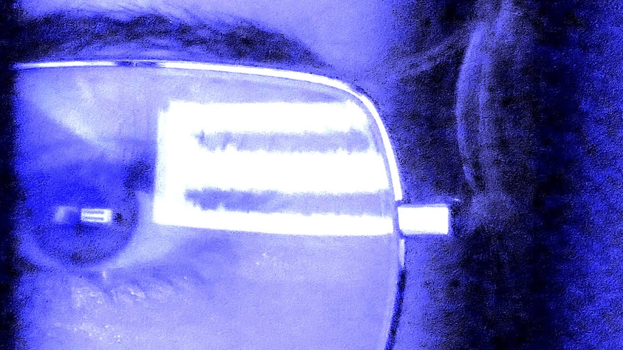 4 eyes see the spectrum