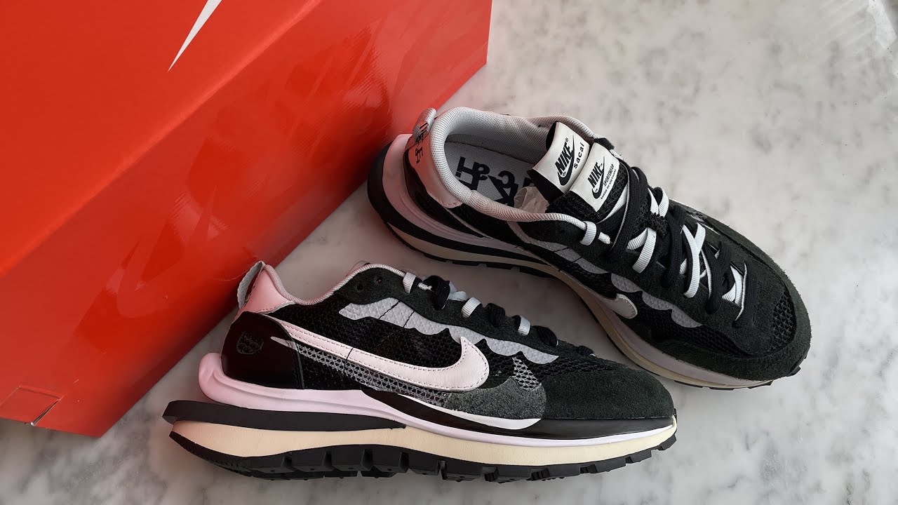 Nike Vaporwaffle Sacai Black White CV1363-001 Review 