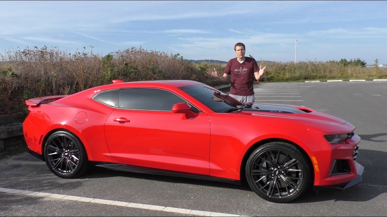 The 2017 Chevy Camaro ZL1 Is an Amazing Bargain For $65,000