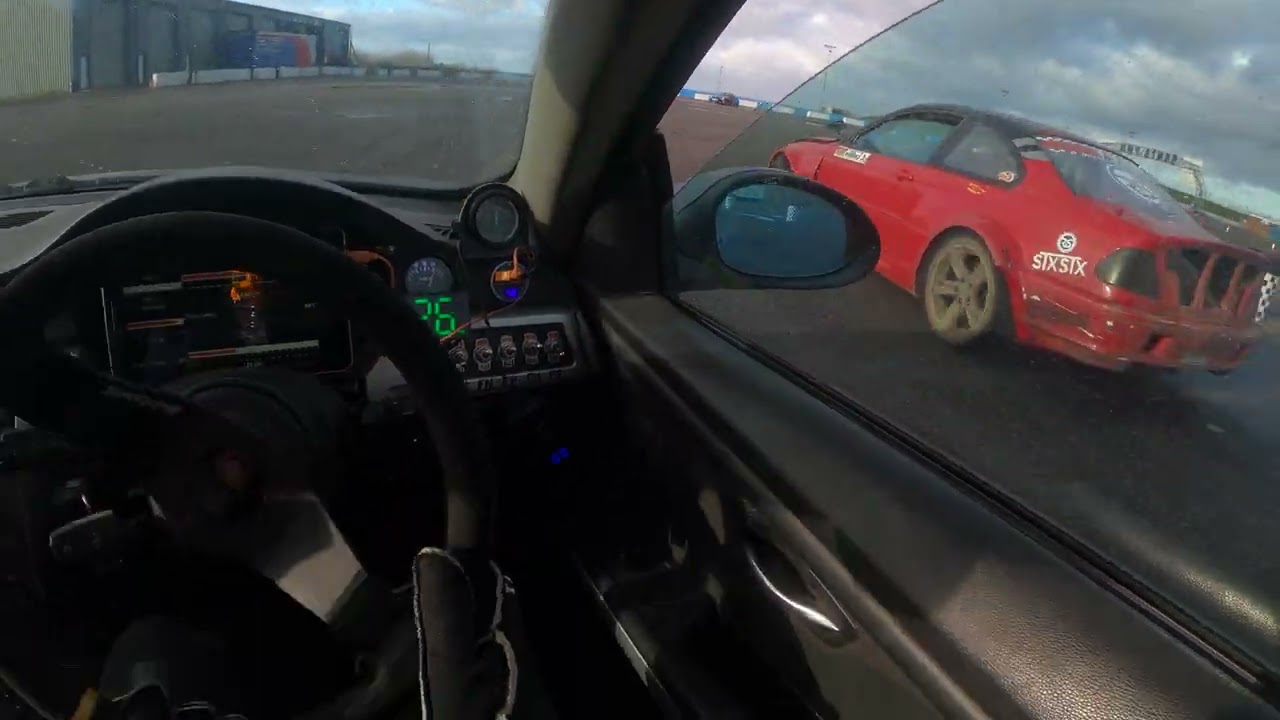 chasing on a patchy af track. santapod DWYB 07/01/2026