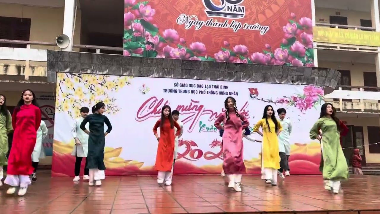 Nhảy Tết ơi Tết à
