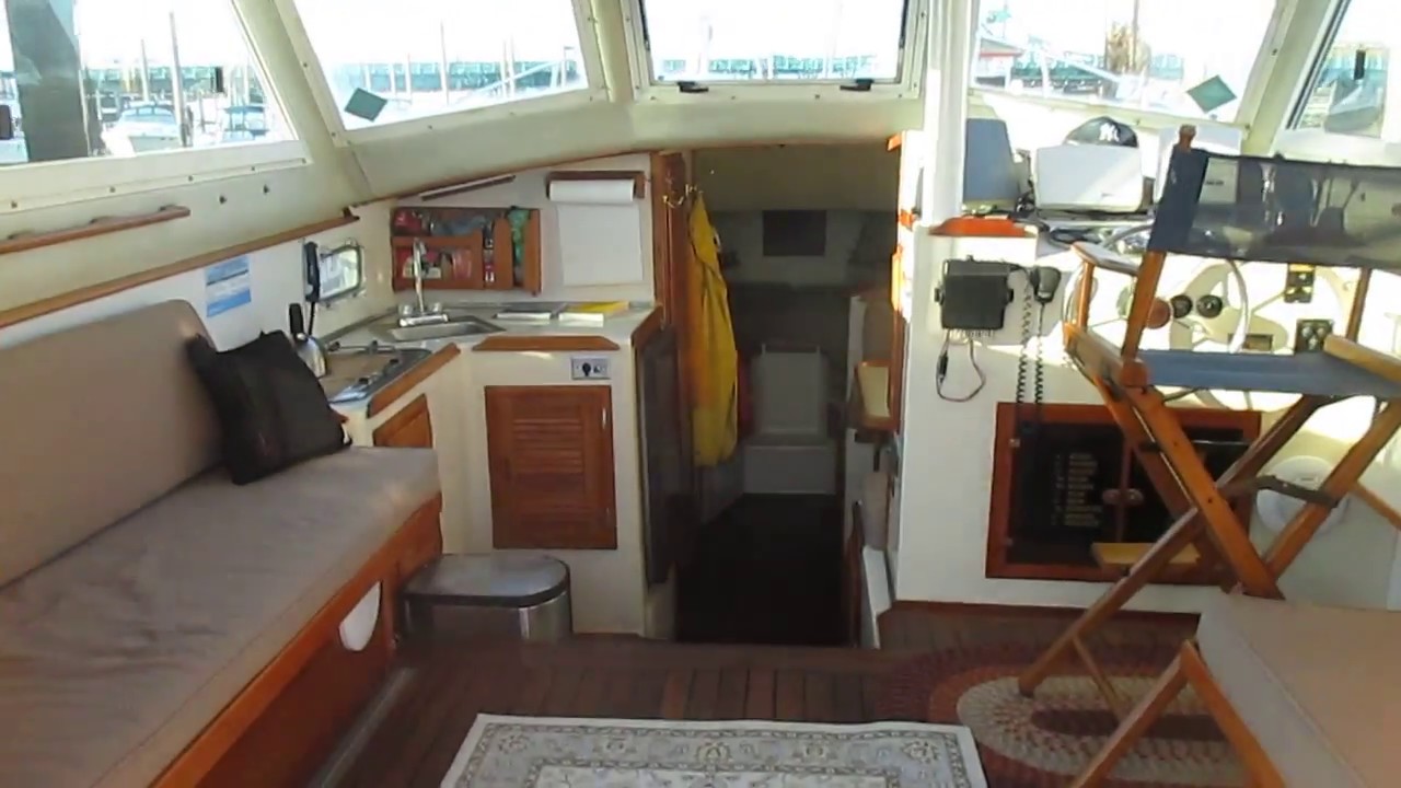 The Spy. A 35 foot Bruno & Stillman Downeast Lobster Yacht