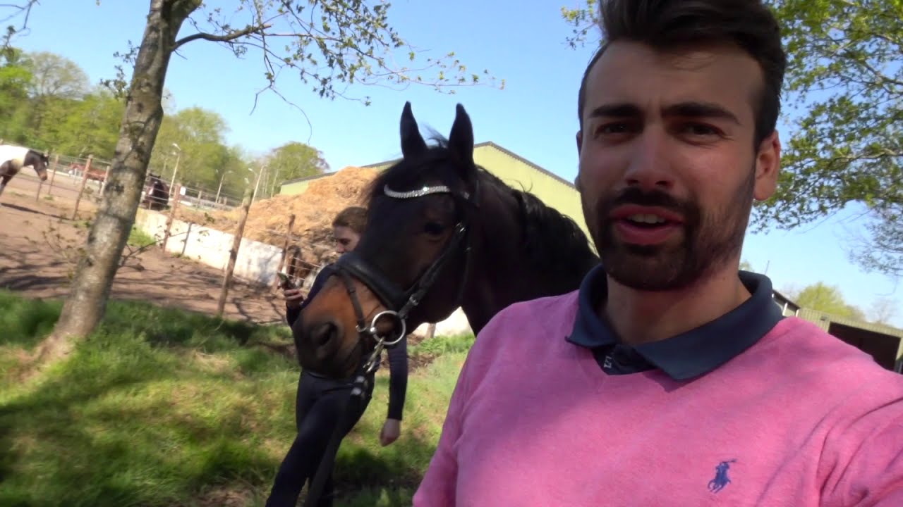 Vlog Mei 2020 | Dressuurstal Bloem