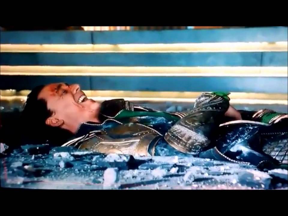 Tom Hiddleston (Train - Hey Soul Sister)