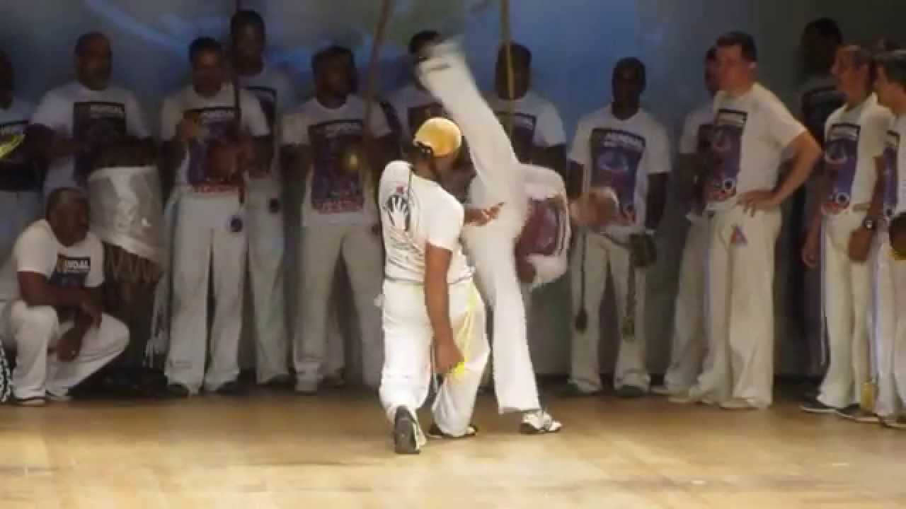 Capoeira Gerais Third Level Mestres