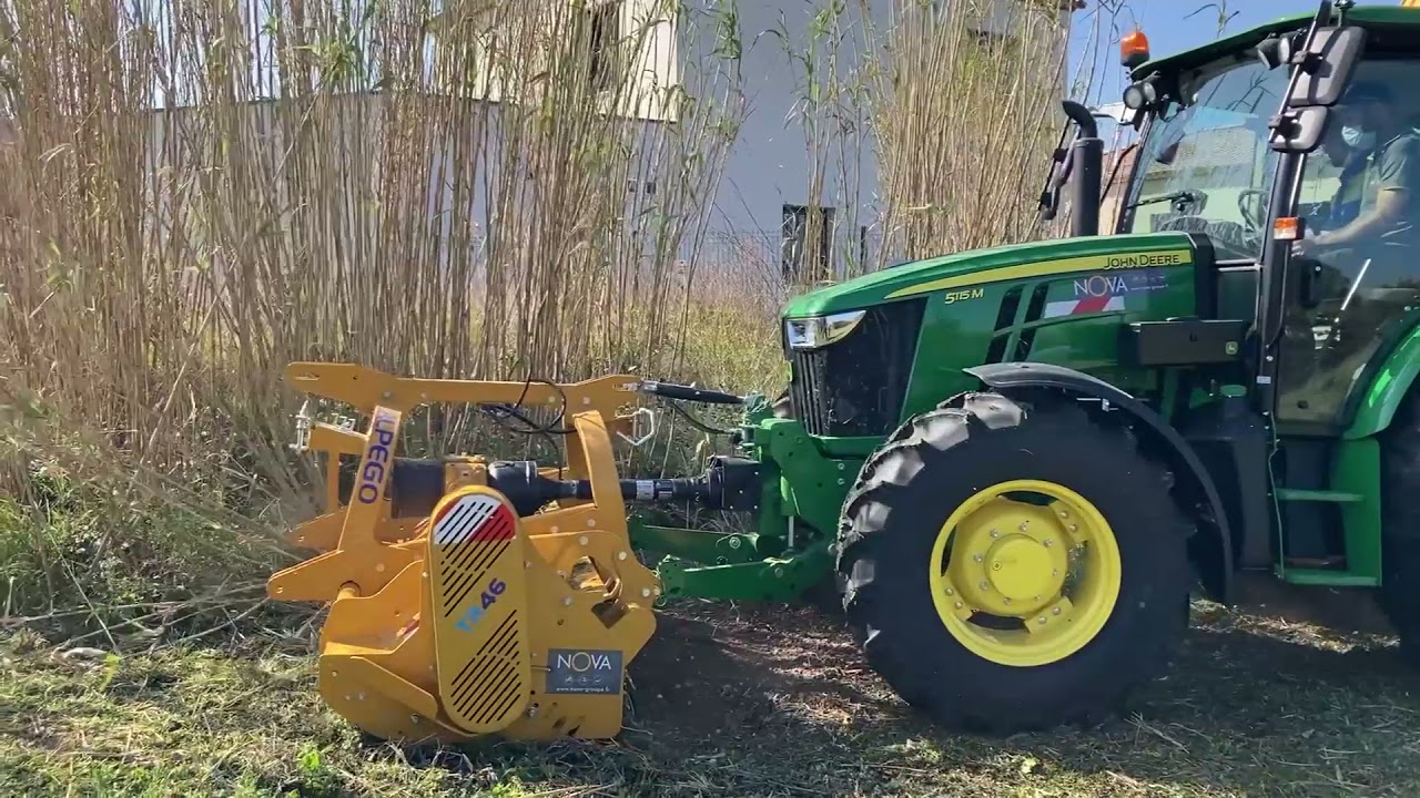 Mise en route du Tracteur John Deere 5115M, épareuse KUHN 5683 SP et broyeur ALPEGO TR45 220