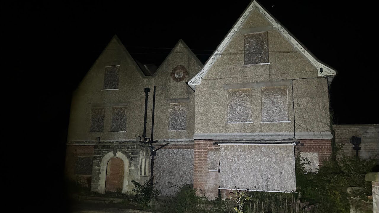 Exploring a Haunted Creepy an Abandoned Care Home a Place of Horrors