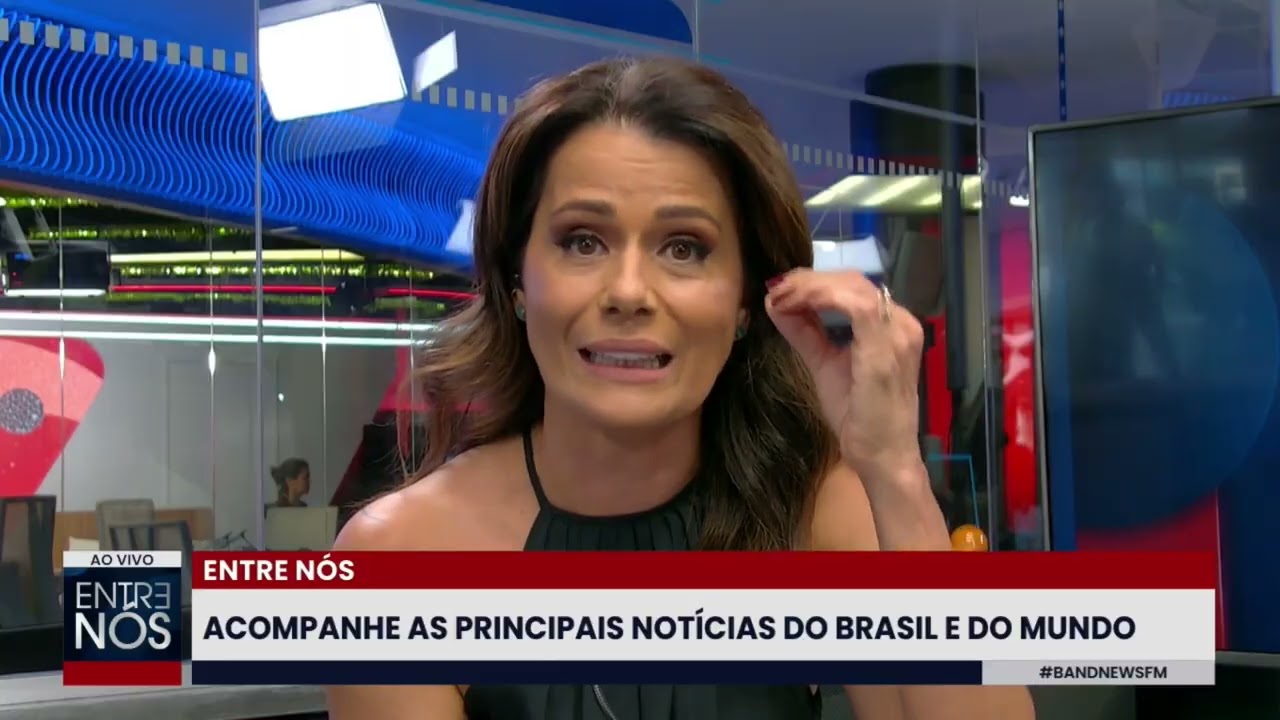 Adriana Araújo: O pai apertou o gatilho, mas a condenada é a mãe. É sórdido