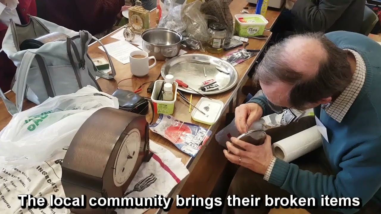 This is a Repair Caf&eacute; - The BIG FIX