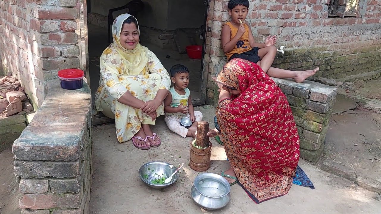 ২১ শে ফেব্রুয়ারির দিন চাচী কান্দে আর ভর্তা বানায়!😍 #21st_february