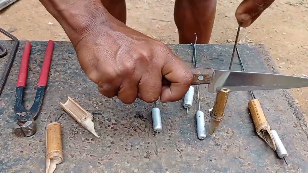NÃO PERCA DINHEIRO FAÇA VOCÊ MESMO A SUA CHUMBADA NA FORMA DE BAMBU PESCARIA DE COSTÃO GUARAPARI ES