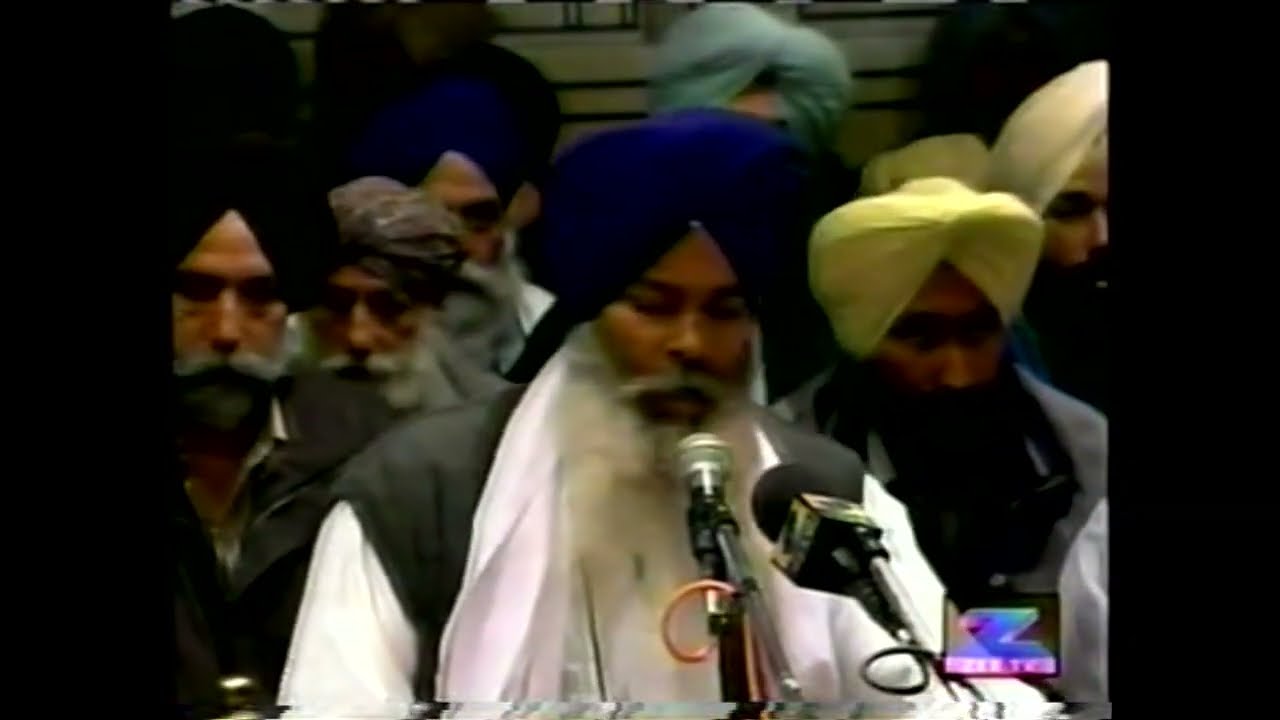 Tum Saach Dhiaavho Mugadh Mana - Bhai Harminder Singh - 01/30/05 - Live Sri Harmandir Sahib