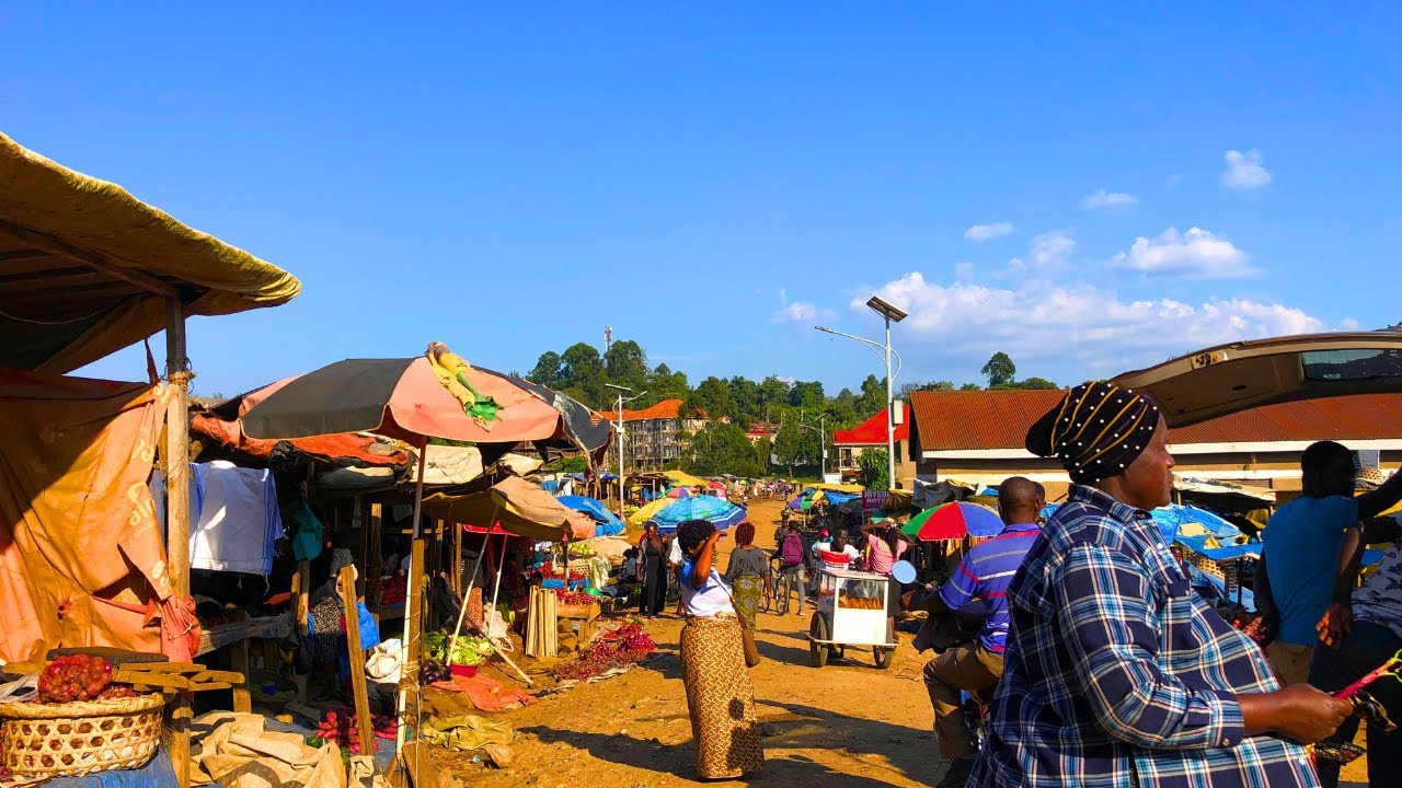 Fort Portal Market Tour