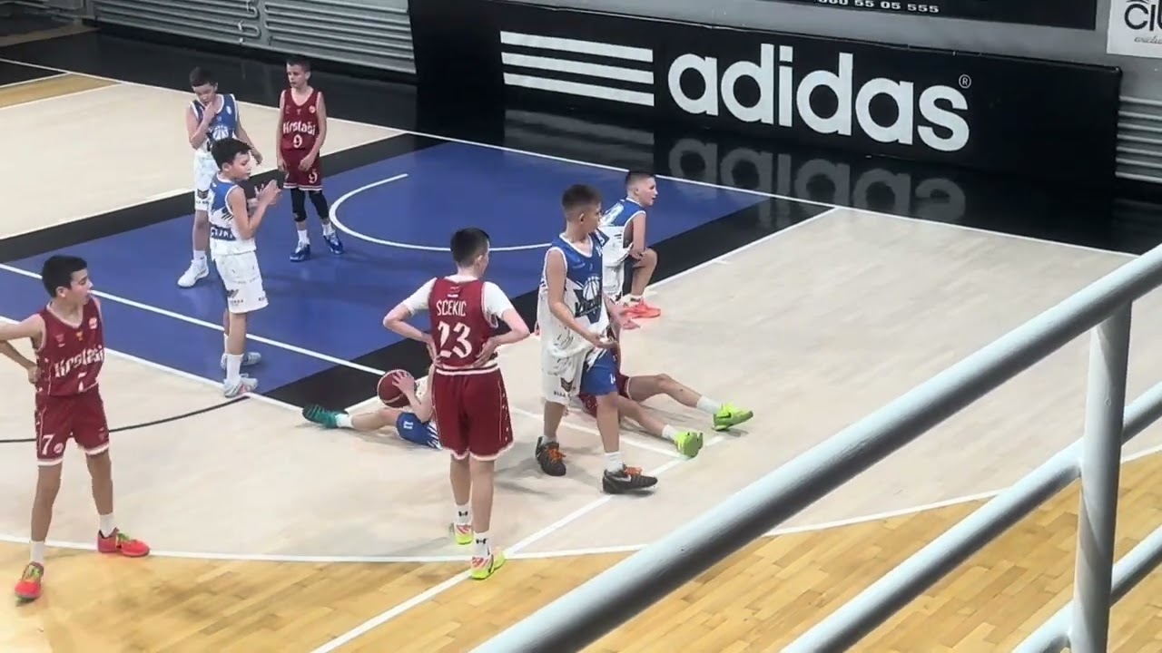 KK Vizura : BKK Radnički, 54:37, regionalna liga U 12