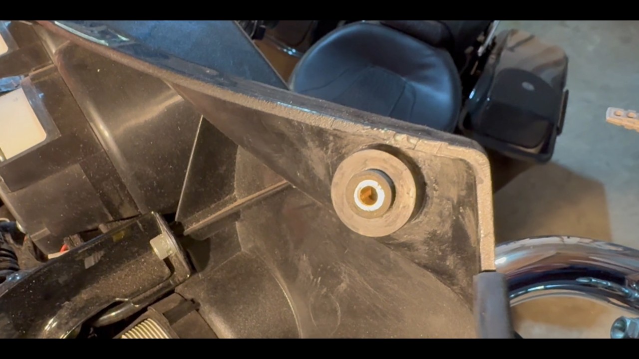 Metra 95 HDIF Inner Fairing Windsheild Corner Post Repair