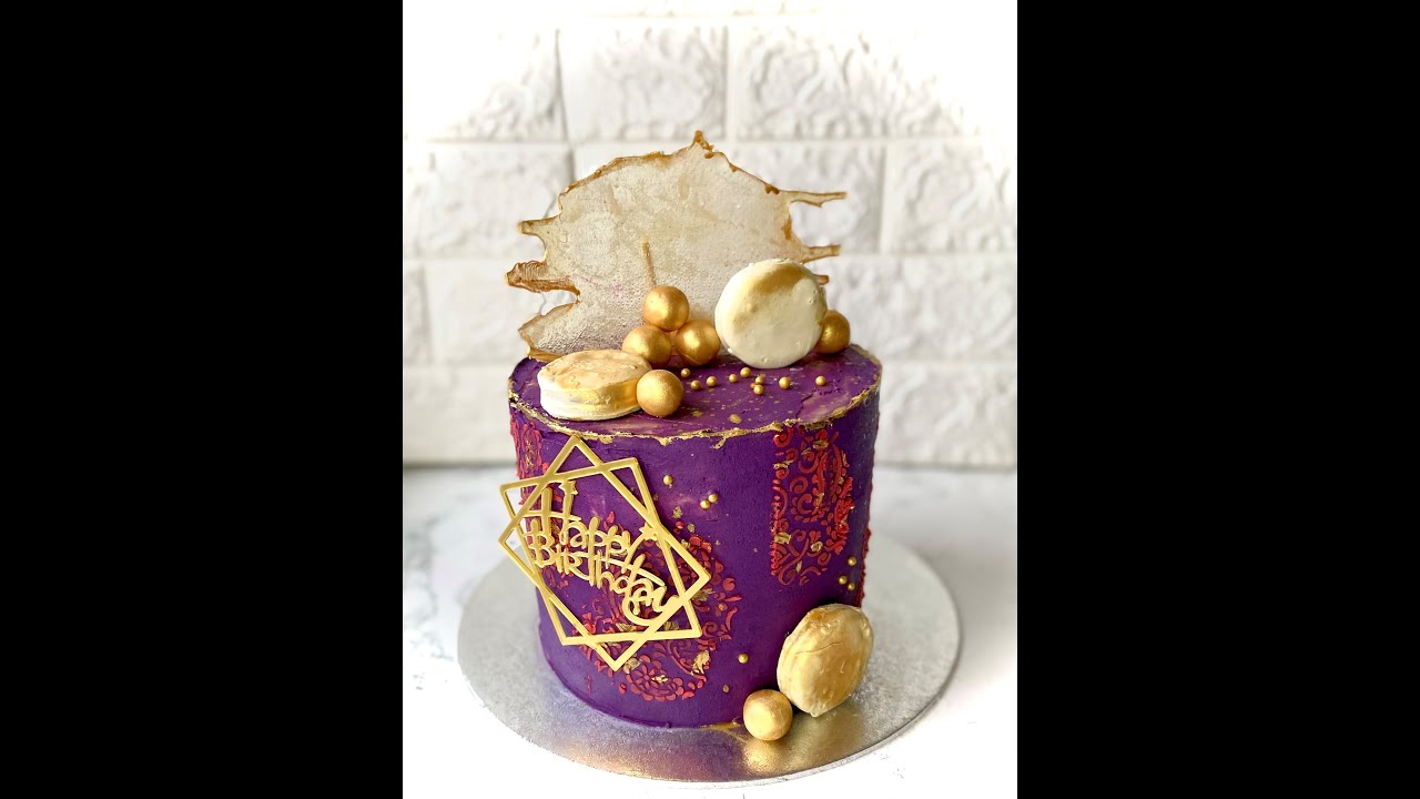 Make a simple cake to eye-catching stunner in few mintues