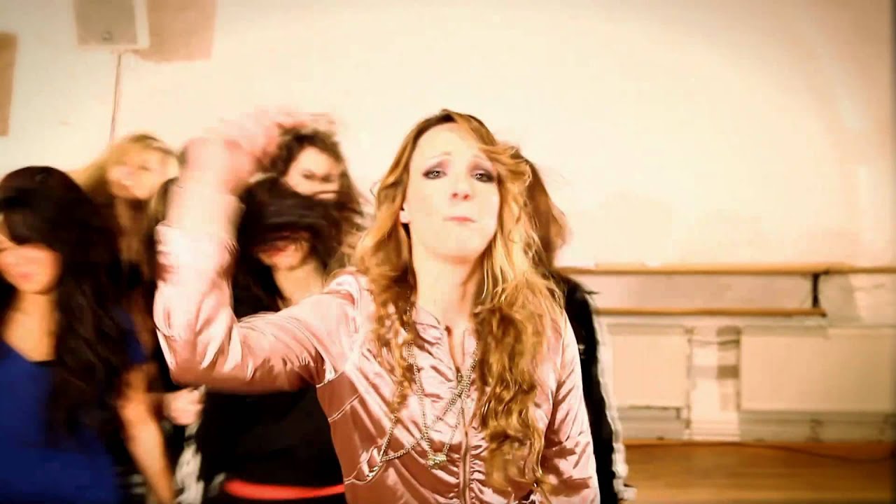 Carolin Kebekus   Pussy Terror Single OFFIZIELLES HD MUSIKVIDEO
