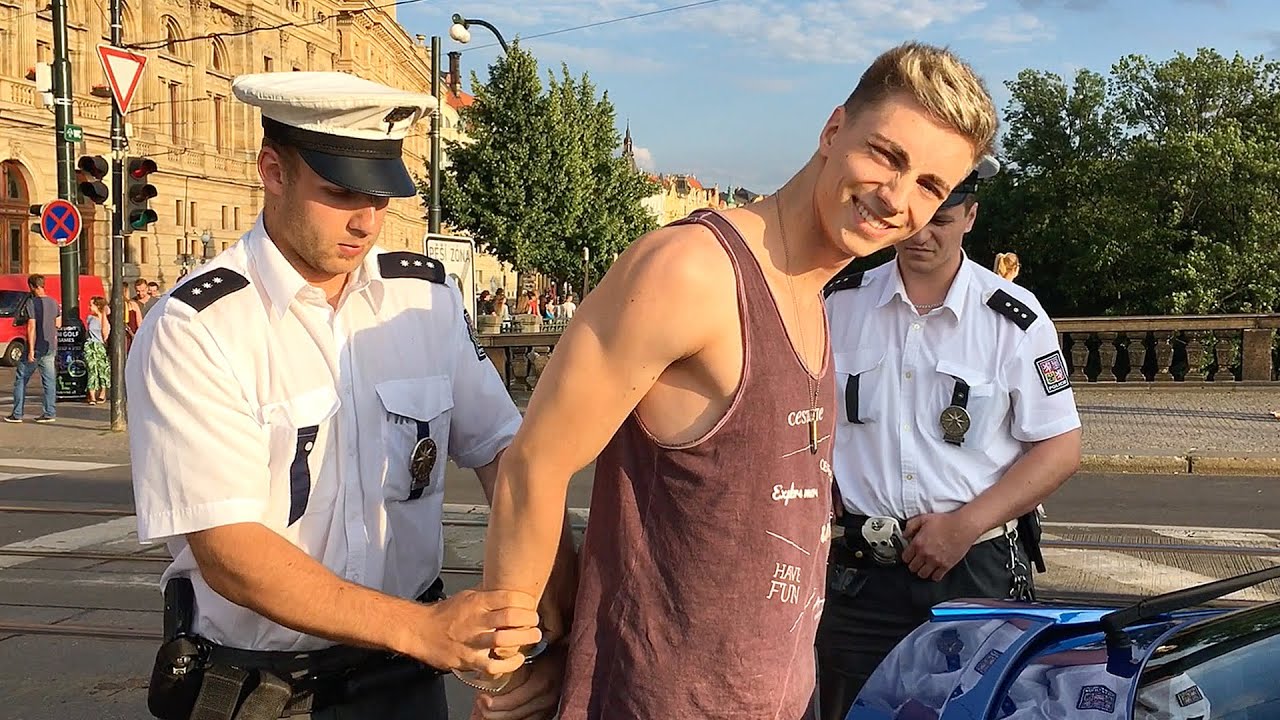 BYL JSEM ZATČEN POLICIÍ! w/MikeJePan