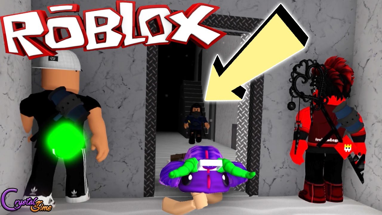 NO QUEREMOS SALIR HASTA QUE APAREZCA NUESTRO COMPAÑERO | FLEE THE FACILITY ROBLOX | CRYSTALSIMS