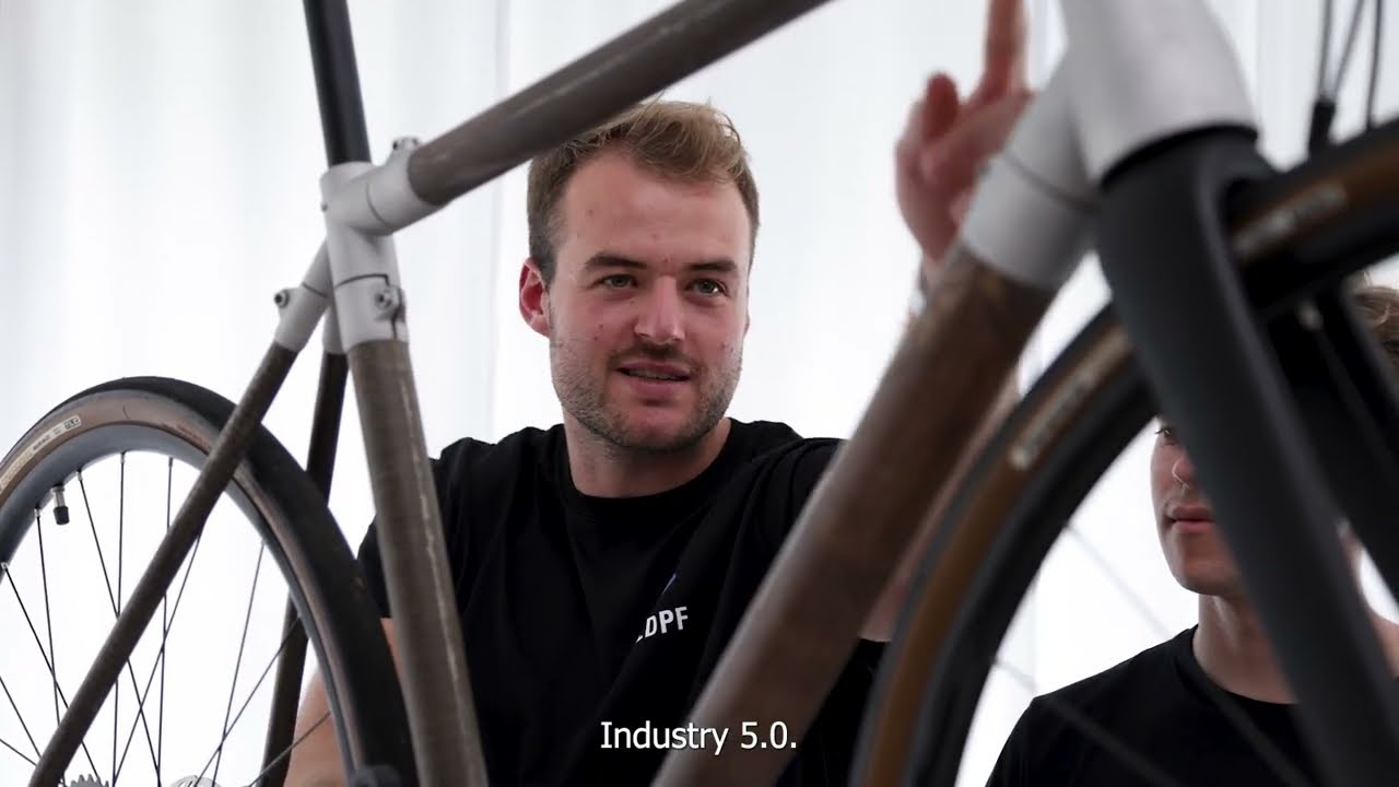 NatureFibreBike5.0: A learning platform for an Industry 5.0 demonstrator and a smart bicycle concept
