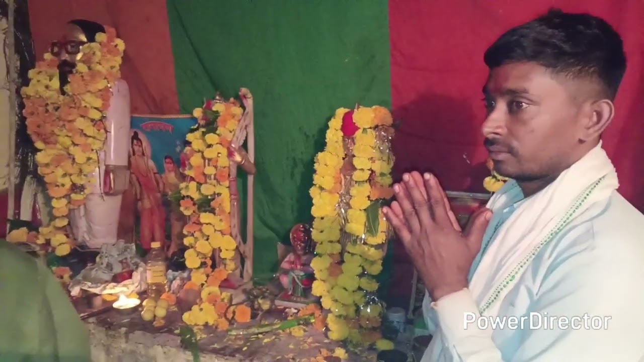 श्री मामा बालेश्वर दयाल धोनी धाम राम मंदिर हरो पर नेजा बनाते हुए लक्ष्मण महाराज कैलाश महाराज