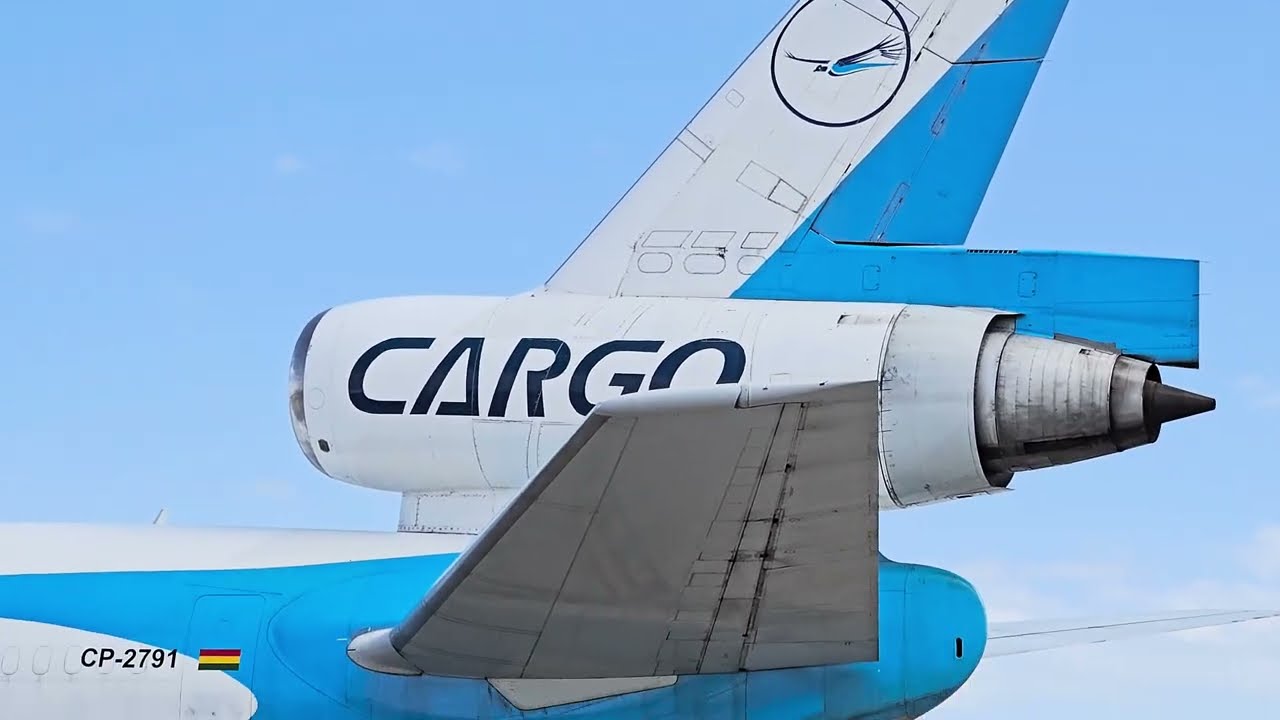 Miami International Airport Runway Views: Plane Spotter Paradise