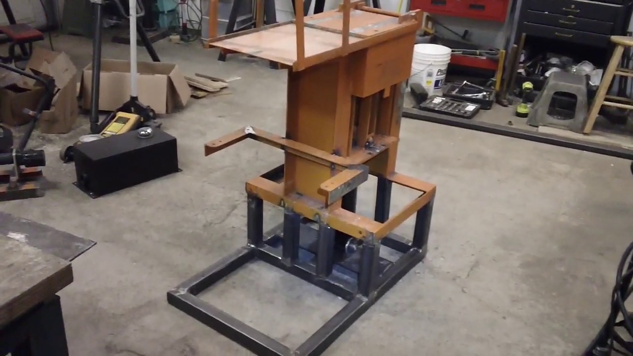Converting a manual Compressed Earth Brick machine to hydraulics video 2