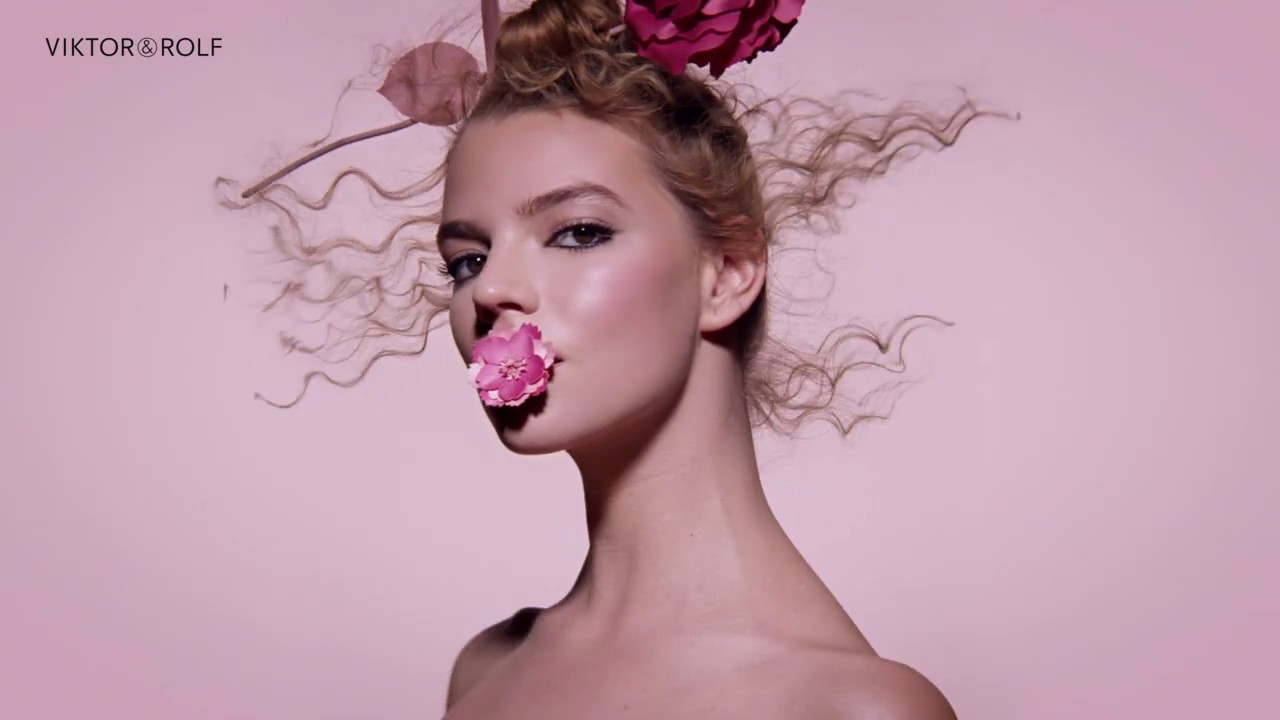 Viktor and Rolf Flowerbomb feat. Anya Taylor-Joy