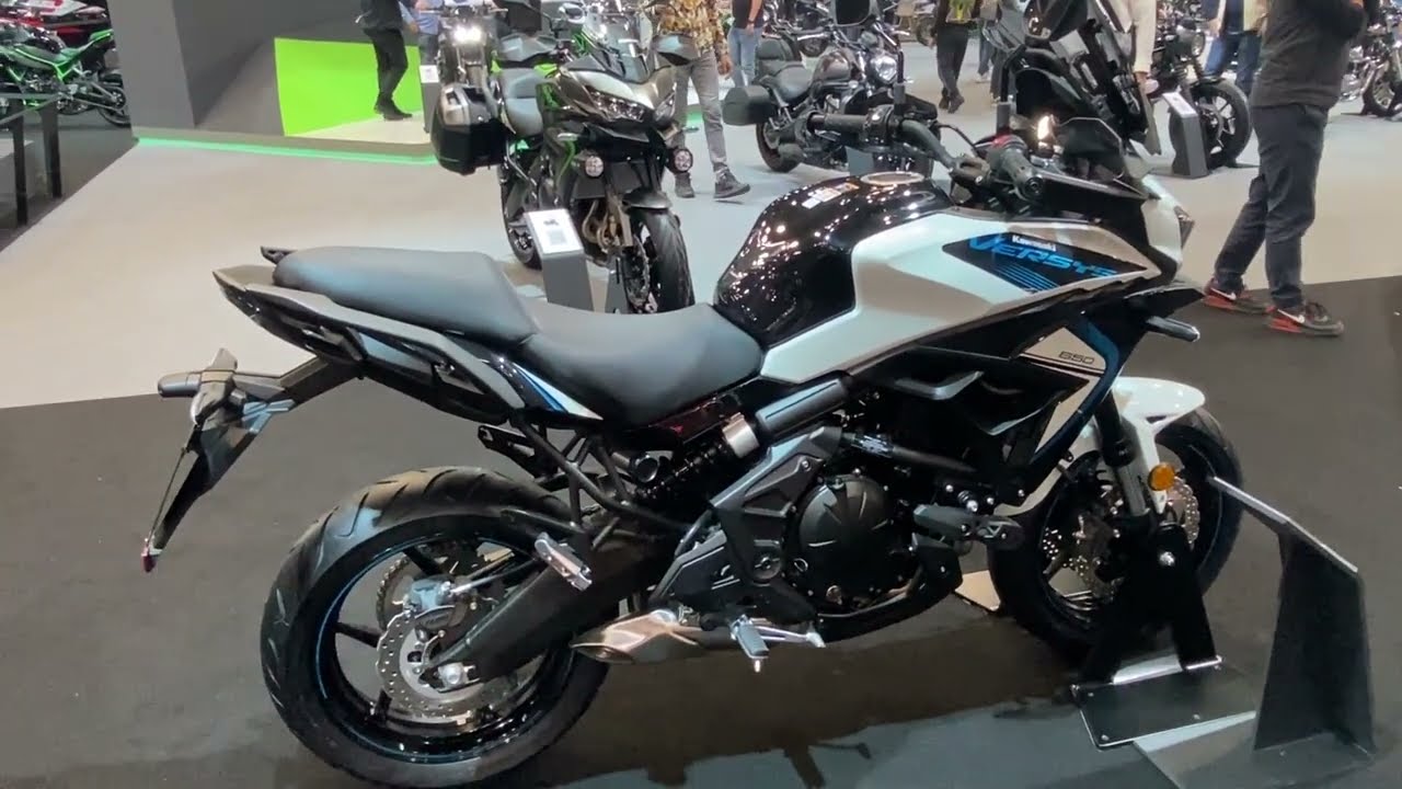 Kawasaki Versys 650 (2025) Walkaround - EICMA 2024 Fiera Milano Rho