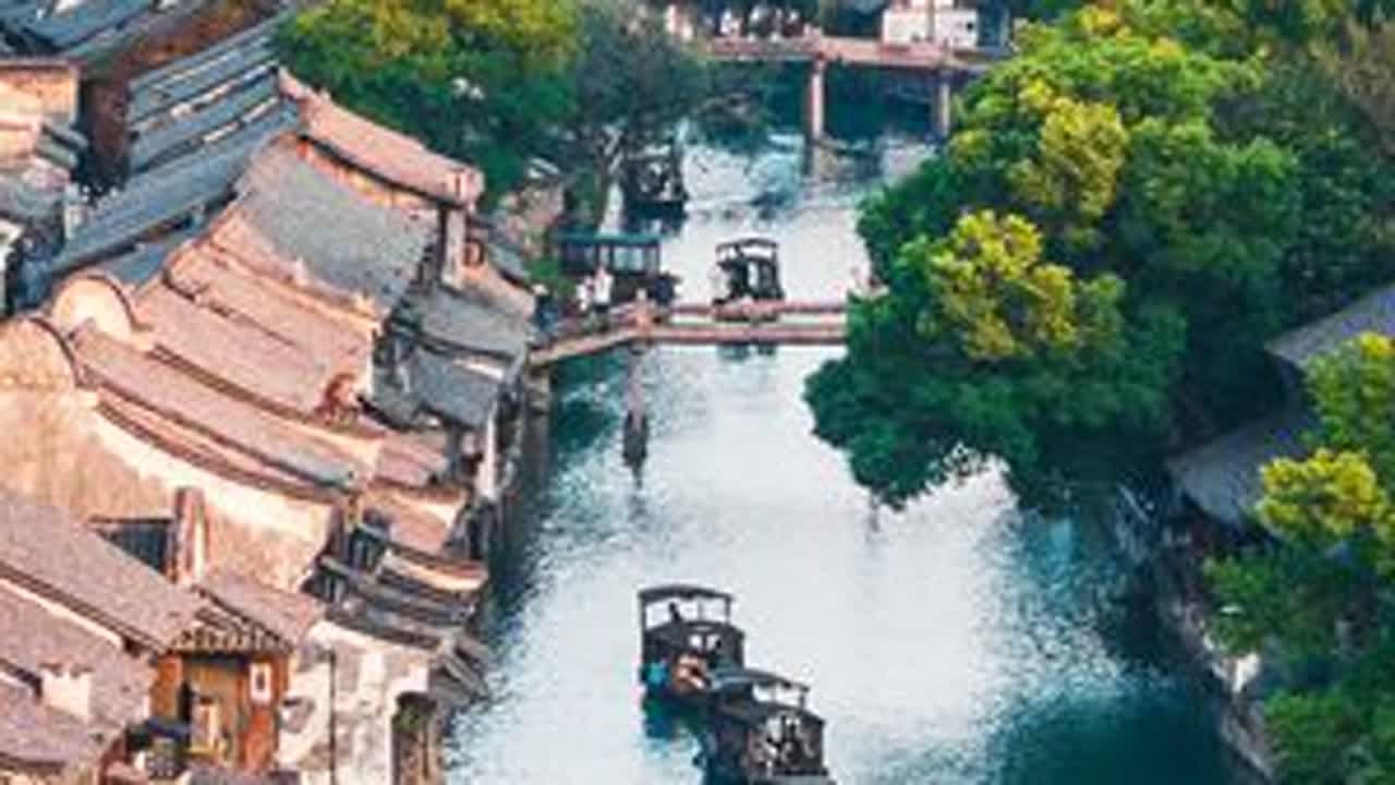 乌镇，你可以永远相信江南水乡的梦幻 #乌镇戏剧节 #乌镇 #秋天一定要去乌镇 #乌镇西栅 #江南水乡